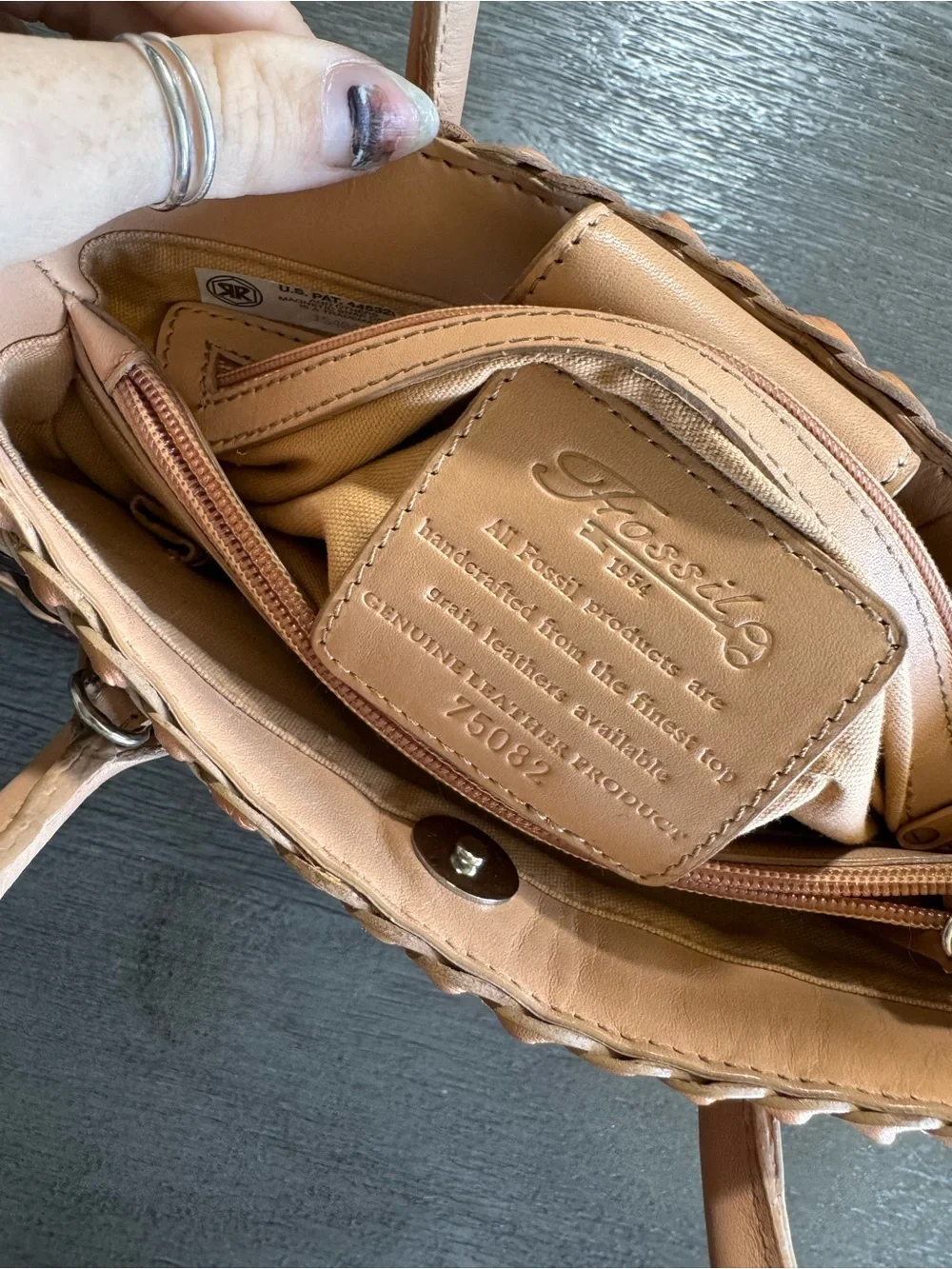 Fossil purse light